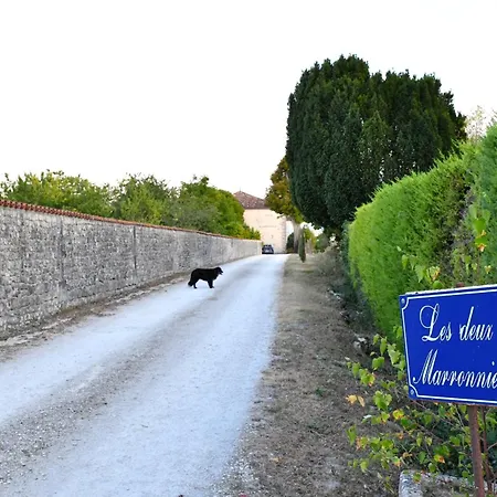 بيت للعطل Maison Charmante Avec Jardin A *